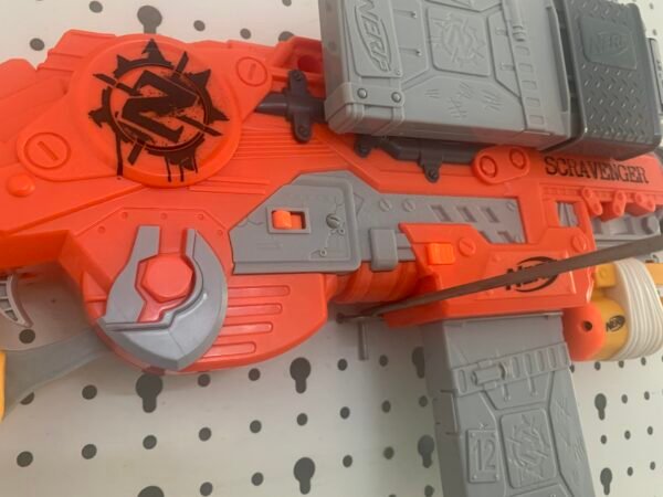 nerf zombie Scravenger